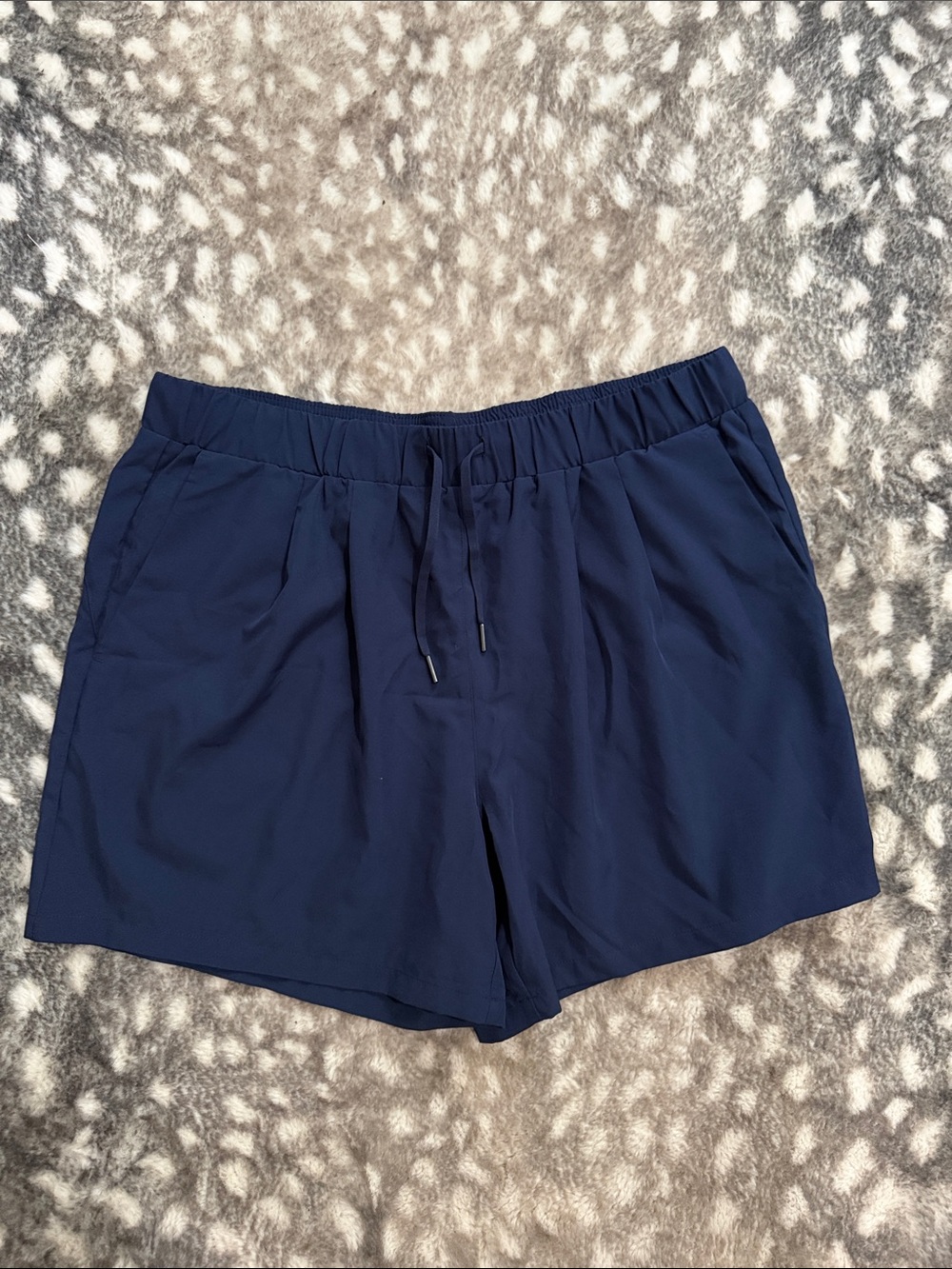 NWT Halara XL Women’s Navy Drawstring Casual Shorts